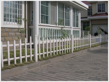 pvc庭院护栏